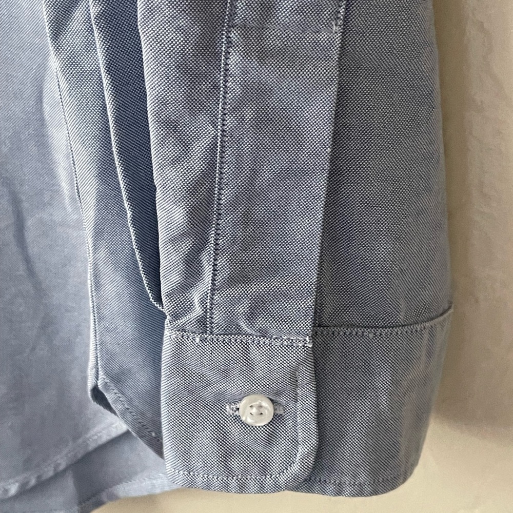 Frank & Eileen Joedy button down boyfriend shirt in blue - Picture 7 of 16